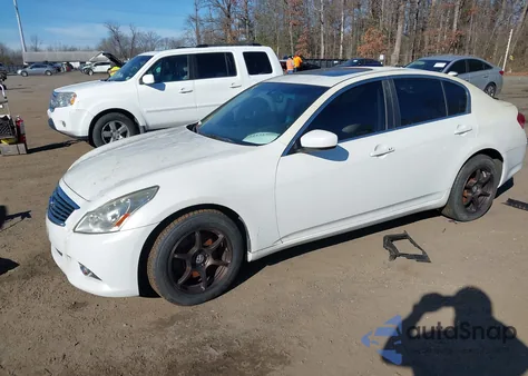 2013 Infiniti G37X из США, поврежденный, VIN JN1CV6ARXDM351627
